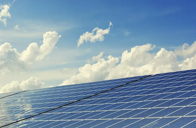 Cargadores Solares Portátiles: Guía de Compra Completa